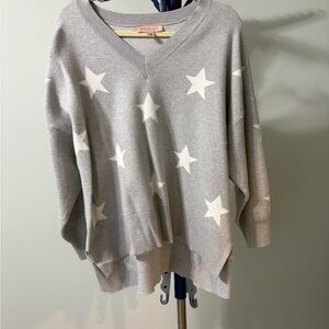 Philosophy Gray V-Neck Sweater with Star Design